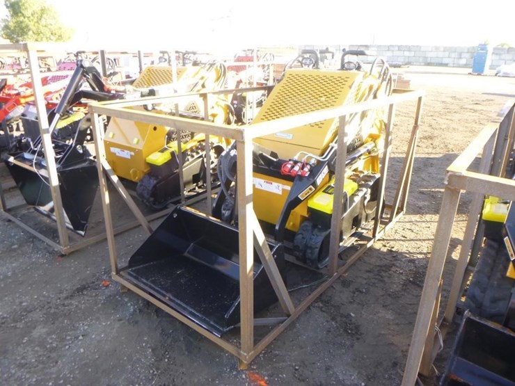 2025-agt-mx-mrt14-skid-steer-track-loader-image-1