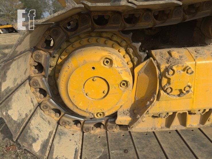 komatsu-d65px-12-image-20