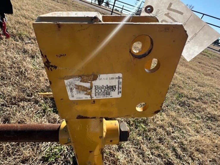 behlen-3pt-bale-spike-image-2