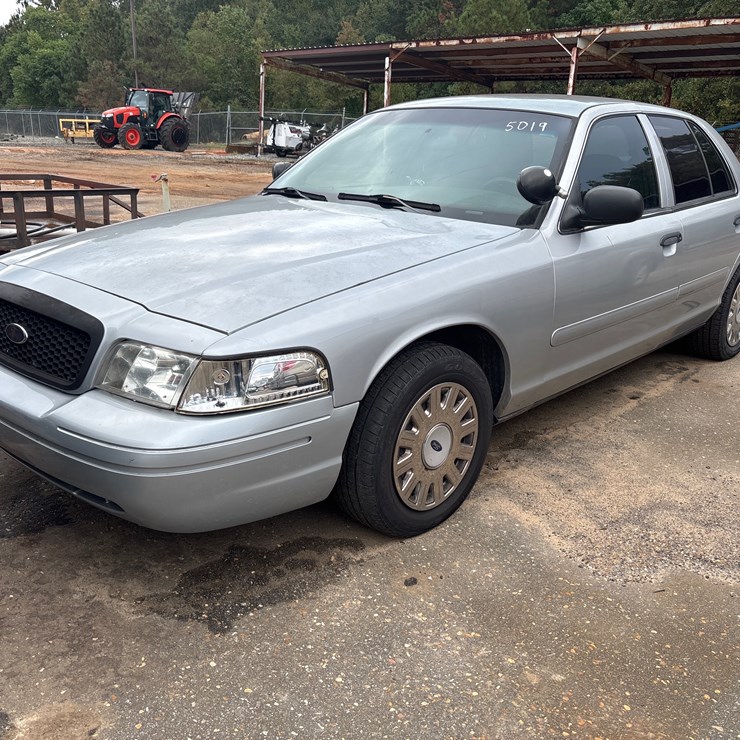 #5019 • 2006 FORD | FOR PARTS/REPAIRS