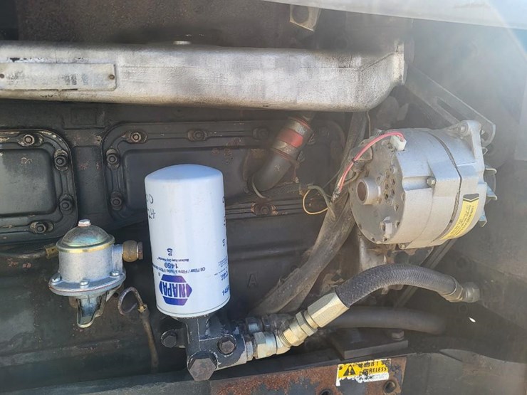 white-2-105-image-45