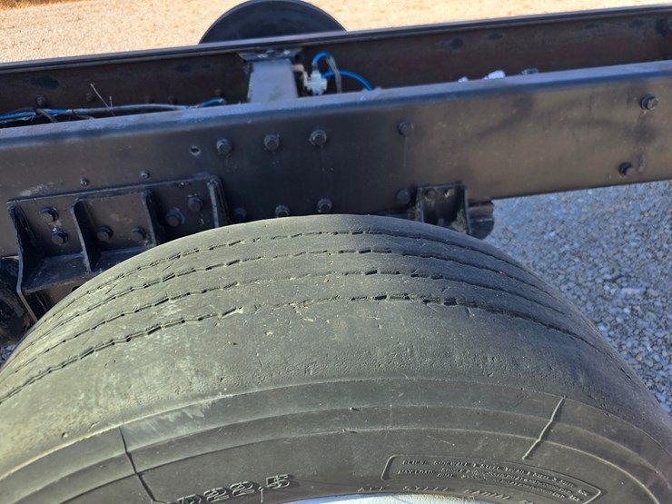 peterbilt-357-image-93