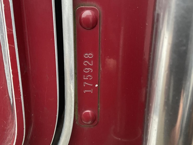 kenworth-w900l-image-11