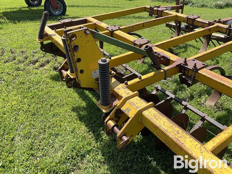 landoll-soil-master-disk-ripper-image-10