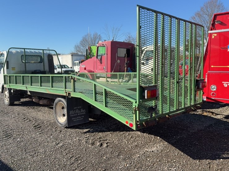 isuzu-npr-hd-image-9