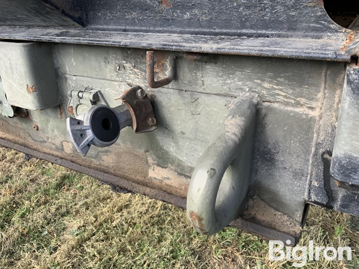 1962-southwest-truckbody-t/a-nurse-tank-trailer-image-12