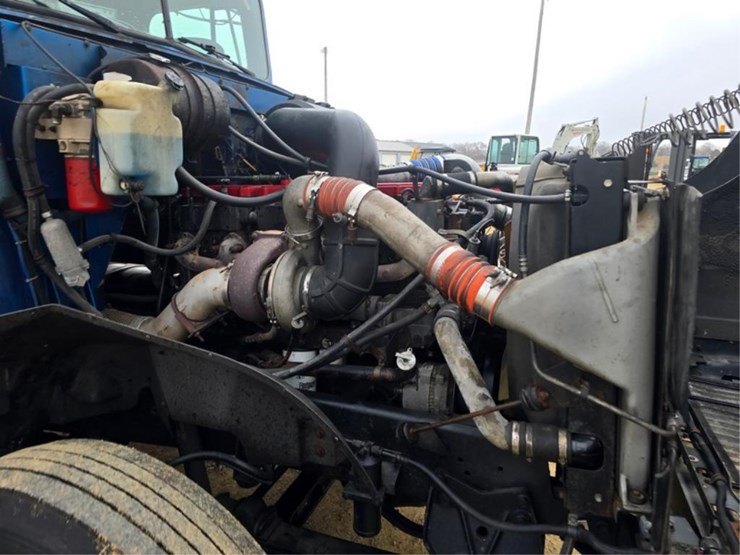 international-9400-image-22