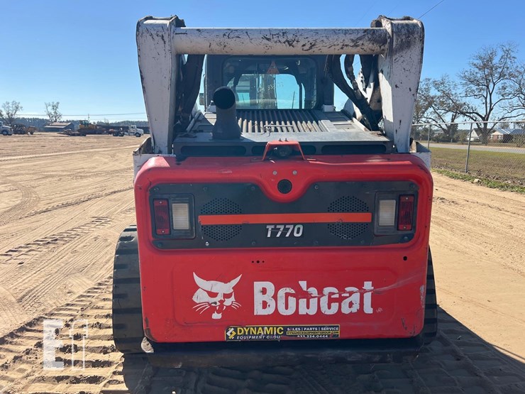 2023-bobcat-t770-image-3