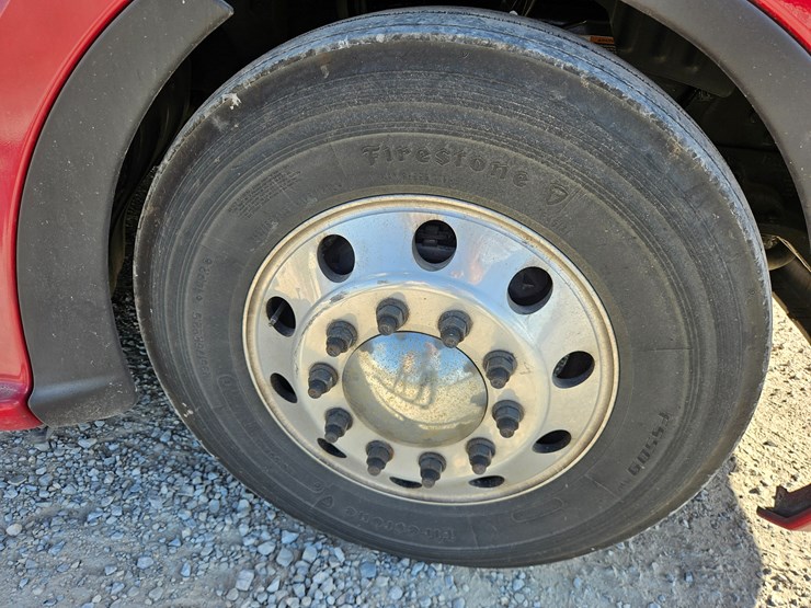 2021-kenworth-t680-image-88