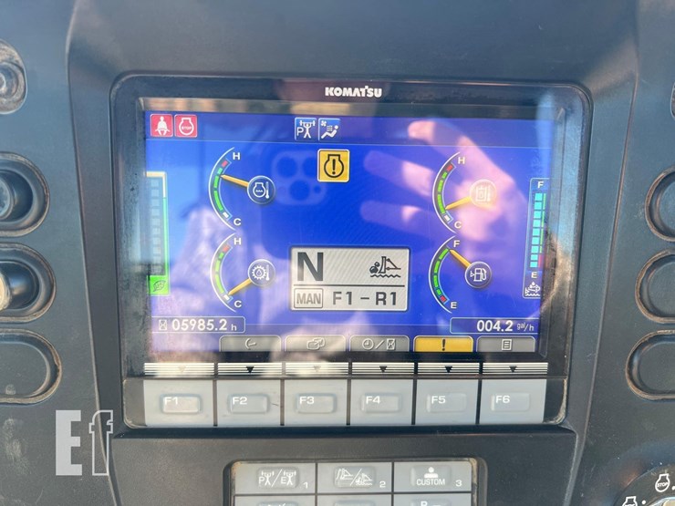 2019-komatsu-d65pxi-18-image-45