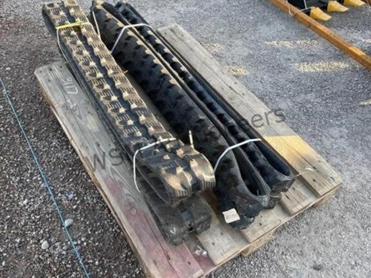 (2)-sets-of-7in-mini-excavator-tracks-image-2