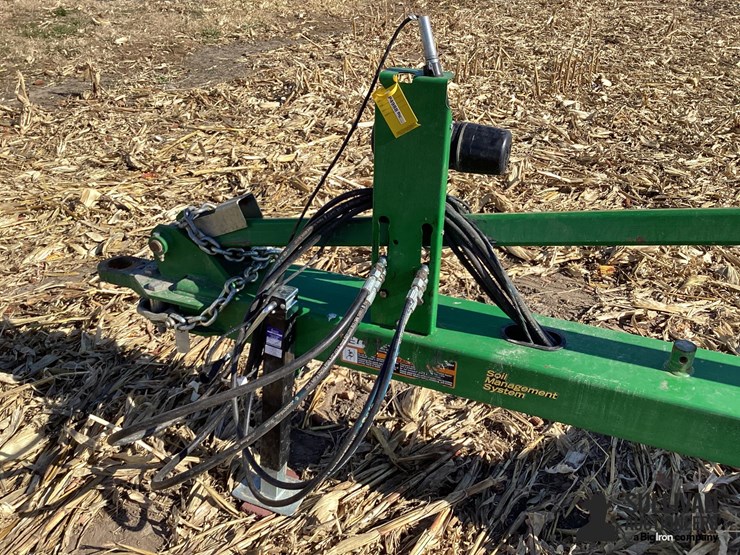 2013-john-deere-2720-image-9