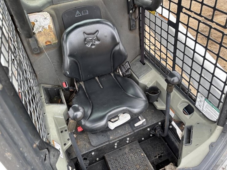 2019-bobcat-s630-image-20
