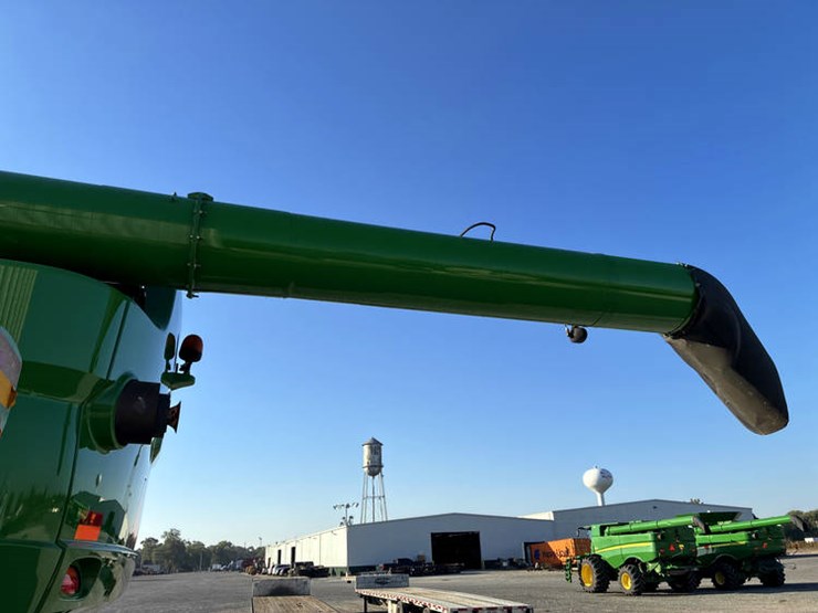 john-deere-s670-image-26