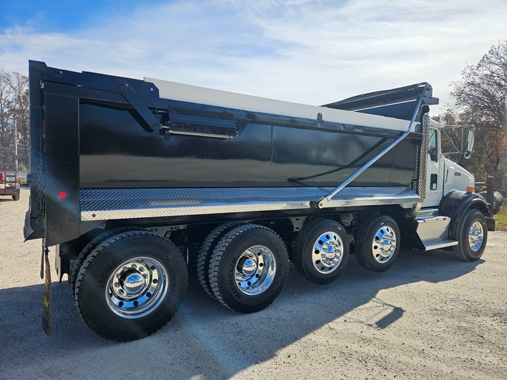 kenworth-t800-image-17