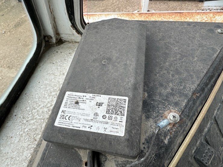 2004-capacity-tj7000-image-41