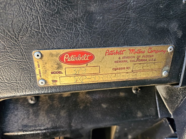 peterbilt-379-image-88