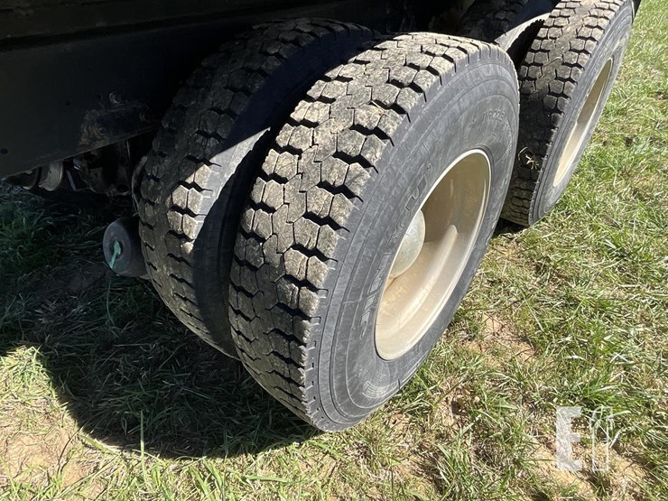 1988-kenworth-t600-image-9