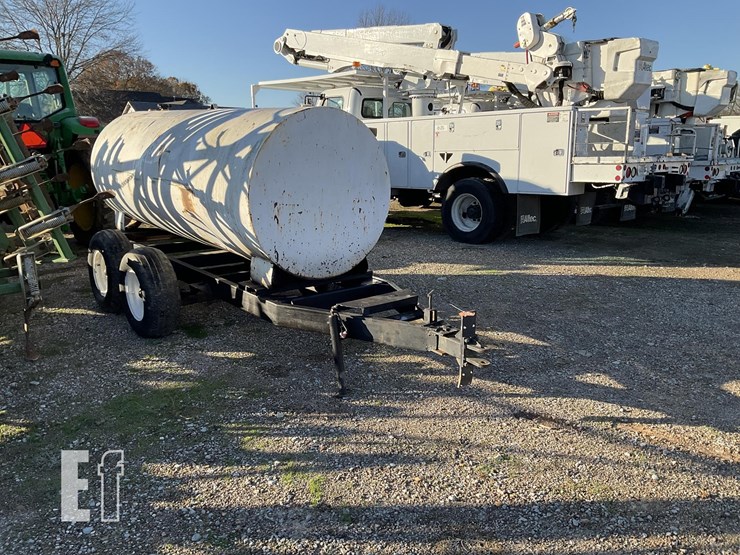 homemade-fuel-trailer-image-4