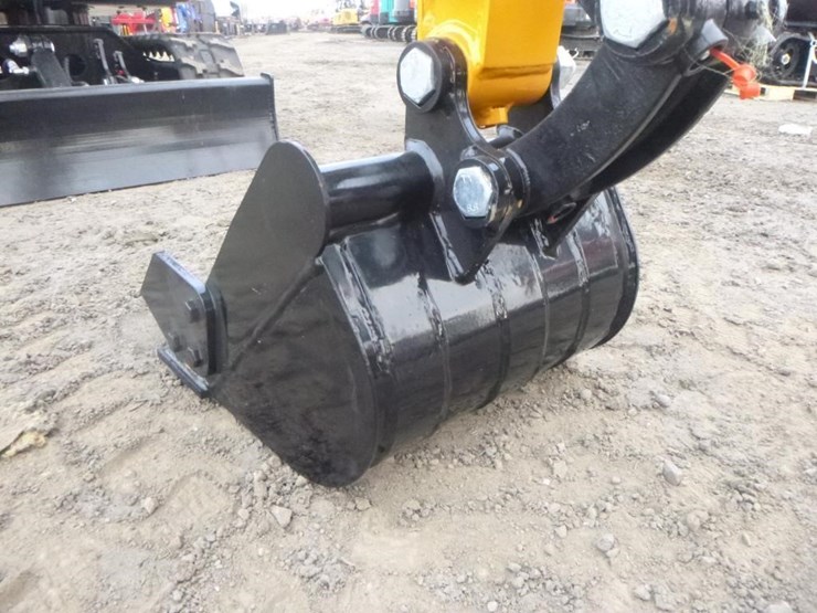 2025-vicsec-vc15p-hydraulic-excavator-image-10