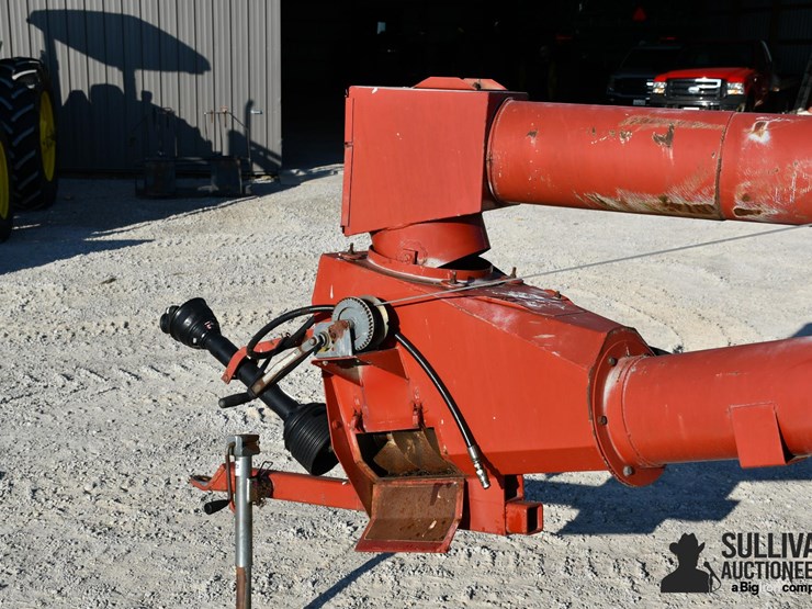 buhler-farm-king-y1060tm-10"x60'-swing-away-auger-image-12
