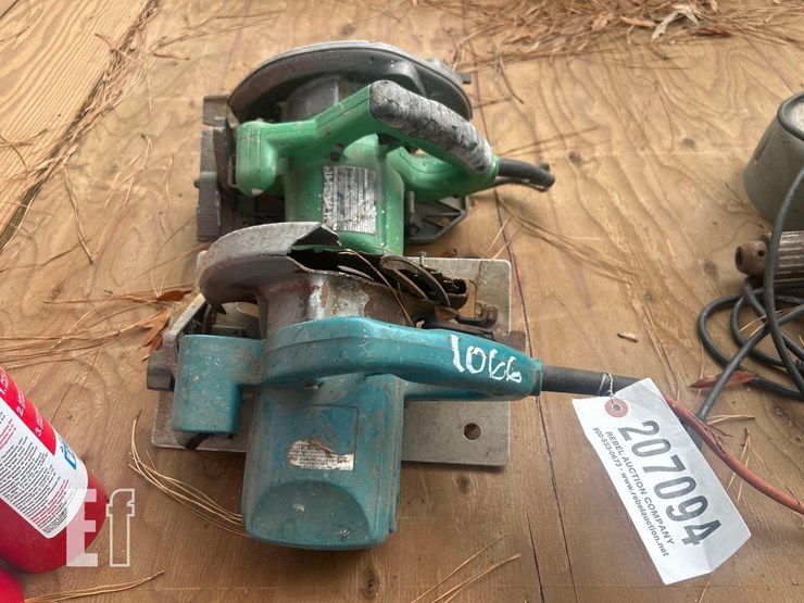 (2)-circular-saws-image-1