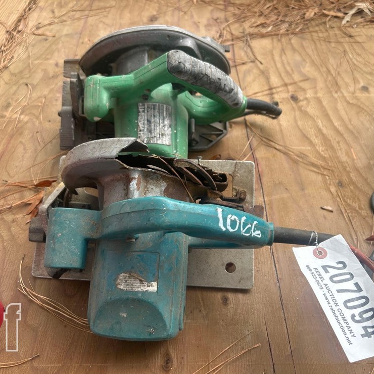 (2) CIRCULAR SAWS