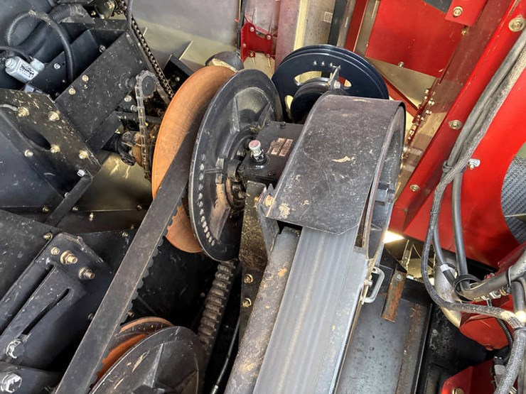 case-ih-5088-image-82