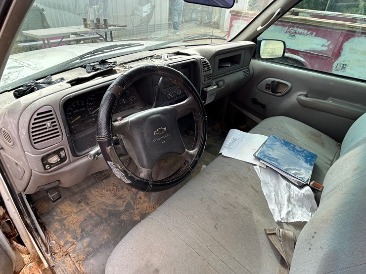 chevrolet-2500-image-10