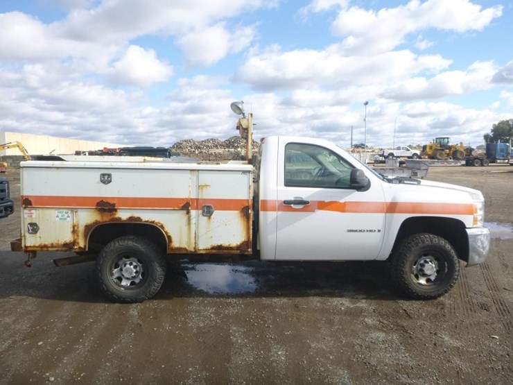 2009-chevrolet-2500-image-7