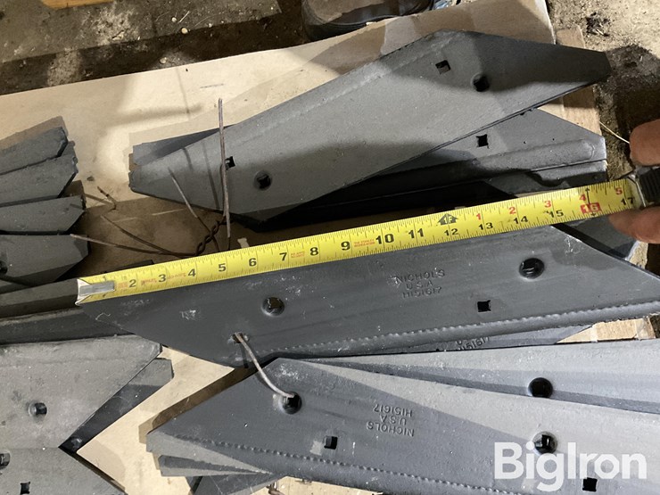 nichols-h151617-hiniker-cultivator-blades-image-9