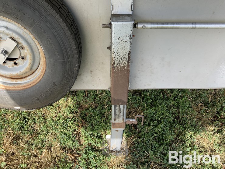 2019-elite-tri/a-gooseneck-livestock-trailer-image-19