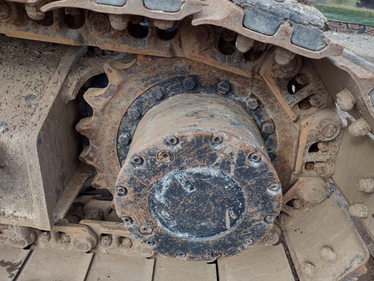 caterpillar-315-gc-image-31