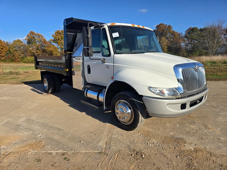 international-durastar-4300-image-24