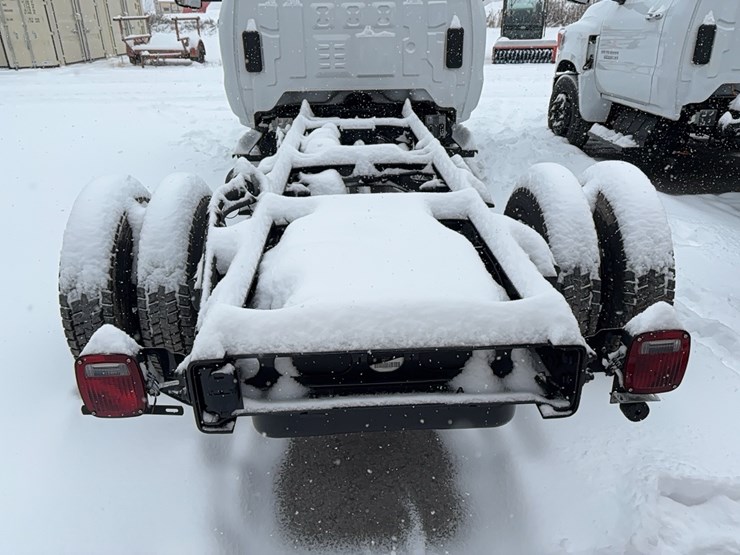 new-unused-chevy-5500-cab-&-chassis-vn:485371-image-7