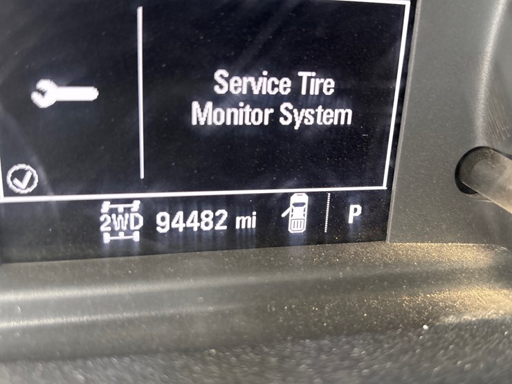 2021-gmc-k2500-image-12