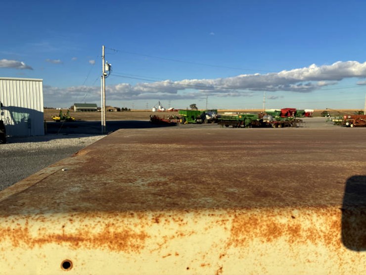 case-ih-100-image-47