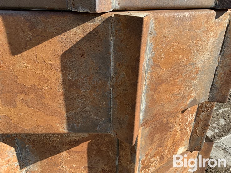 bb-metal-works-steel-tread-pivot-wheels-image-15