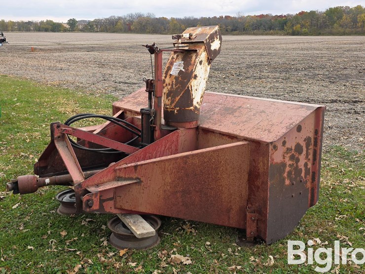 loftness-3-pt-snow-blower-attachment-image-5