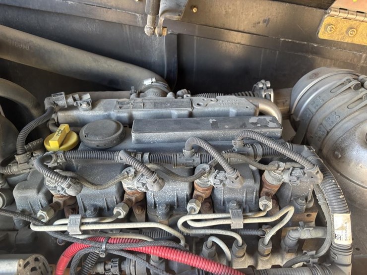 2015-jlg-450aj-image-35