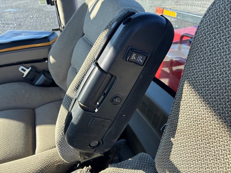 case-ih-steiger-335-image-73