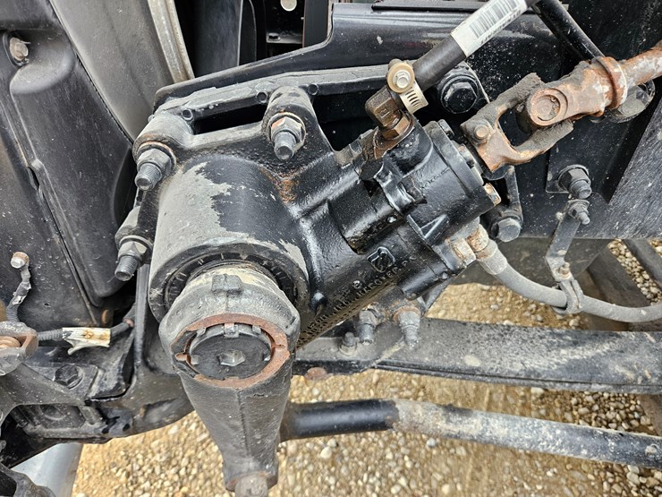 peterbilt-579-image-36