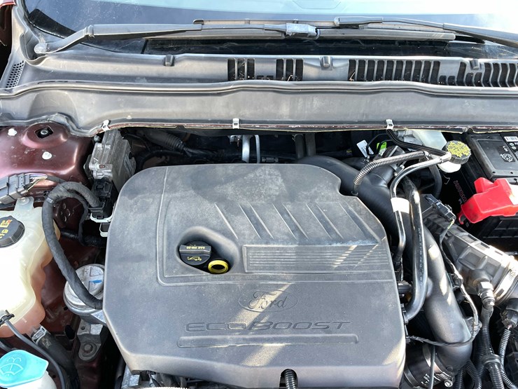 #1388-•-2015-ford-fusion-(has-wi-title)-(of)-image-98