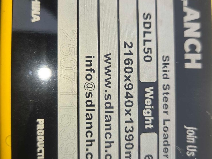 sdlanch-sdll50-mini-skid-steer-loader-image-22