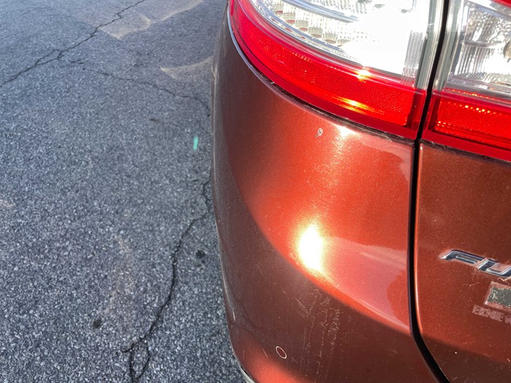 #1388-•-2015-ford-fusion-(has-wi-title)-(of)-image-36