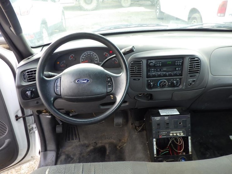 2004-ford-f150-image-6