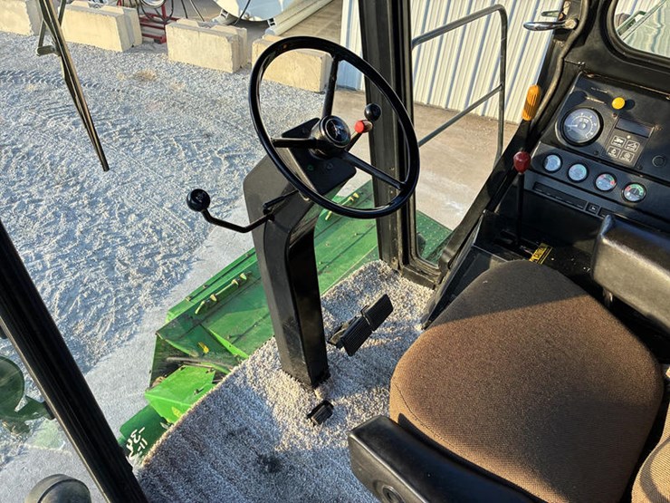 john-deere-7720-titan-ii-image-68