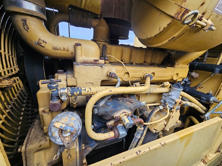 caterpillar-920-image-23