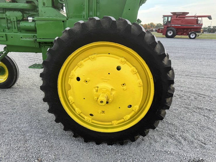 john-deere-4430-image-22