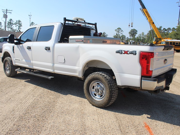 ford-f250-image-4